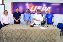 O reitor da Uepa, Clay Anderson Nunes Chagas, visitou o campus XV de Redenção, reuniu com servidores e alunos, e na ocasião também entregou novos equipamentos em cumprimprimento de sua agenda ao campus. Foto: Sidney Oliveira/Ascom Uepa.