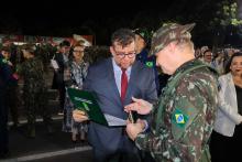 Reitor da Uepa recebe o Diploma "Amigos do CMN" | Foto Marcelo Rodrigues