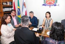 Reitor Clay Chagas, recebe o Conselheiro de educação da China no Brasil  - Foto -Sidney Oliveira /Ascom Uepa