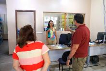 O reitor Clay Anderson Nunes Chagas, inaugurou duas salas no campus de São Miguel do Guamá: Sala multidisciplinar de ensino, pesquisa e exteção - Guilherme Antônio da Costa e a sala de  diretório acadêmico, no dia 4 de outubro. Além da inauguração, Clay Chagas visitou as as  demais dependências e apresentou a nova coordenadora de São Miguel do Guamá, Sara Sulima. Foto: Sidney Oliveira/Ascom Uepa.