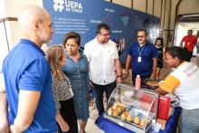A Universidade do do estado do Pará (Uepa) realizou na manhã desta sexta-feira, 27, a VI Feira do Servidor Empreendedor. Foto: Sidney Oliveira/Ascom Uepa.