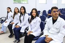 Em cumprimento de agenda, Clay Anderson Nunes Chagas, reitor a Uepa visita e reúne com servidores do campus VXl de Barcarena. Durante a agenda, o reitor ainda participou de entrega de jaleco a alunos do curso de química. Foto: Sidney Oliveira/Ascom Uepa.