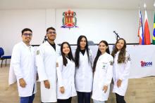 Em cumprimento de agenda, Clay Anderson Nunes Chagas, reitor a Uepa visita e reúne com servidores do campus VXl de Barcarena. Durante a agenda, o reitor ainda participou de entrega de jaleco a alunos do curso de química. Foto: Sidney Oliveira/Ascom Uepa.