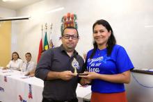 Celebração em comemoração aos 15 anos de existência do Campus XX de Castanhal. Na foto, o professor João Hamilton, ex-coordenador do Campus de Castanhal,é homenageado. Foto: Sidney Oliveira/Ascom Uepa.