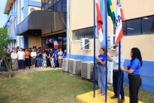 Celebração em comemoração aos 15 anos de existência do Campus XX de Castanhal. Na foto, momento do asteamento da das bandeiras do Brasil, Uepa  e do estado do Pará. Foto: Sidney Oliveira/Ascom Uepa.