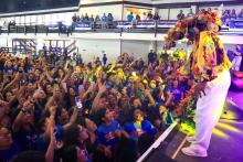 Apresentação do cantor Pinduca. Foto: Sidney Oliveira/Ascom Uepa.