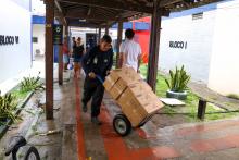 Equipamentos foram entregues no Centro de Ciências Sociais e Educação, na tarde desta sexta-feira, 11. Foto: Sidney Oliveira/Ascom Uepa.
