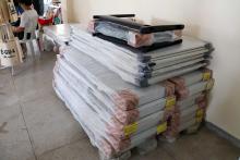 Equipamentos foram entregues no Centro de Ciências Sociais e Educação, na tarde desta sexta-feira, 11. Foto: Sidney Oliveira/Ascom Uepa.