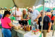 O Campus de Cametá da Uepa realizou o lll Simpósio de Integração Universitária do Baixo Tocantis, no período de 19 a 21 de setembro. Na ocasião, foi realizada a l Feira do empreendedor.