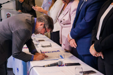 Na terça-feira, 9, foi realizada as cerimônias de posse e recondução de cargo dos chefes de departamento e coordenadores de curso dos Centros de Ciências Sociais e Educação (CCSE), Centro de Ciências Biológicas e da Saúde (CCBS) e Centro de Ciências Naturais e Tecnologia (CCNT).