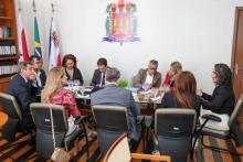 A reitoria da uepa, por meio do reitor Clay Chagas e a vice-reitora, Ilma Pastava, recebe a visita do Embaixador da Itália, Alessandro Cortese, Rosângela Maiorana (Vice-Cônsul Honorária da Itália no Pará) e Benedetto Reitano (Cônsul da Itália em Brasilia), na manhã desta sexta-feira (20). Foto: Sidney Oliveira/Ascom Uepa.