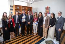 A reitoria da uepa, por meio do reitor Clay Chagas e a vice-reitora, Ilma Pastava, recebe a visita do Embaixador da Itália, Alessandro Cortese, Rosângela Maiorana (Vice-Cônsul Honorária da Itália no Pará) e Benedetto Reitano (Cônsul da Itália em Brasilia), na manhã desta sexta-feira (20). Foto: Sidney Oliveira/Ascom Uepa.