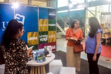 A Universidade do Estado do Pará (Uepa) integra a programação da 27ª Feira Pan-Amazônica do Livro e das Multivozes. No sábado (17), no estande da Eduepa, teve o lançamento dos livros da Série Vidas.  Foto: Marília Jardim/Ascom Uepa.